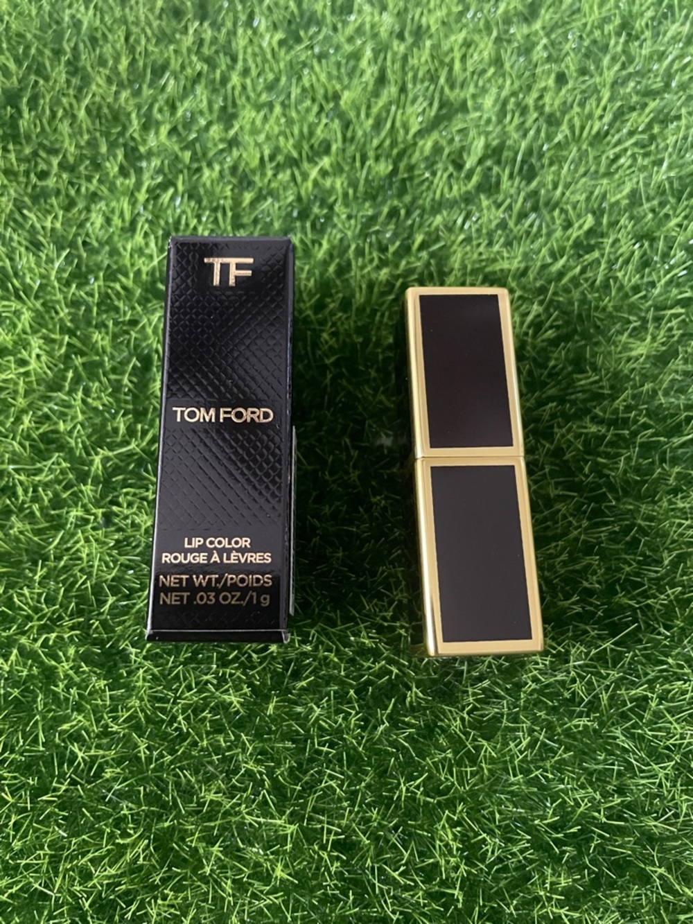 🆕 Tom Ford Lip Color in Scarlet Rouge - Picture 2 of 3